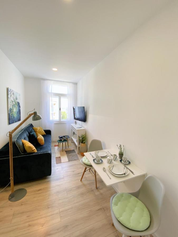 New Stylish & Modern Studio Apart - With Sea View * Pula